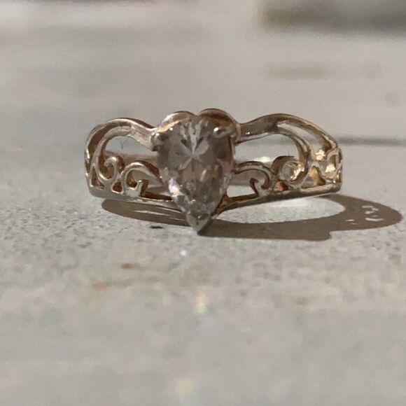 Signed Pear Cut Crown Tiara Design size 7 - Picture 9 of 11